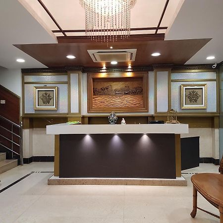 Hotel Subhalakshmi Palace Karaikkudi Ngoại thất bức ảnh