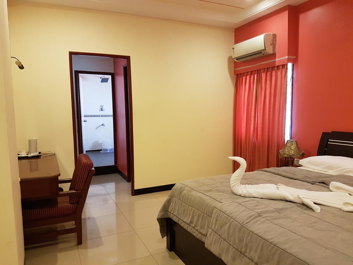 Hotel Subhalakshmi Palace Karaikkudi Ngoại thất bức ảnh
